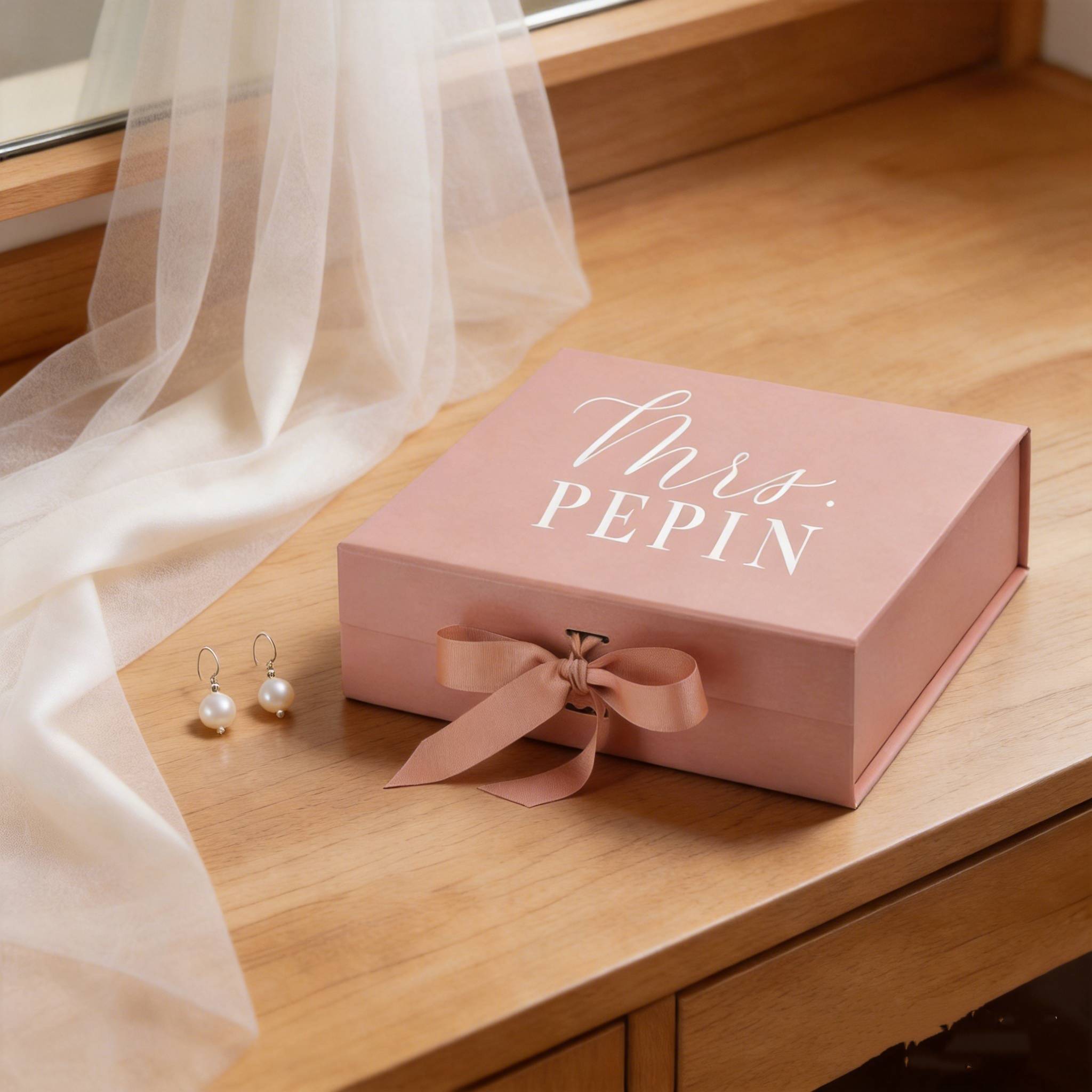Luxury Custom Size Wedding Engagement Fashion Gift Box for Candies Packaging